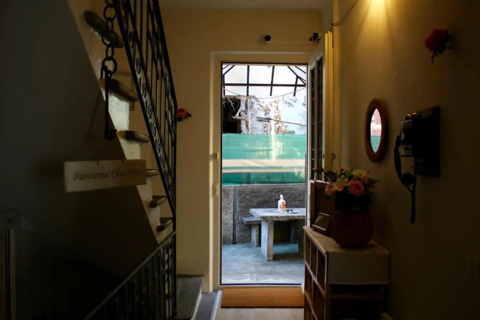 1912 - Wooden Room - old town