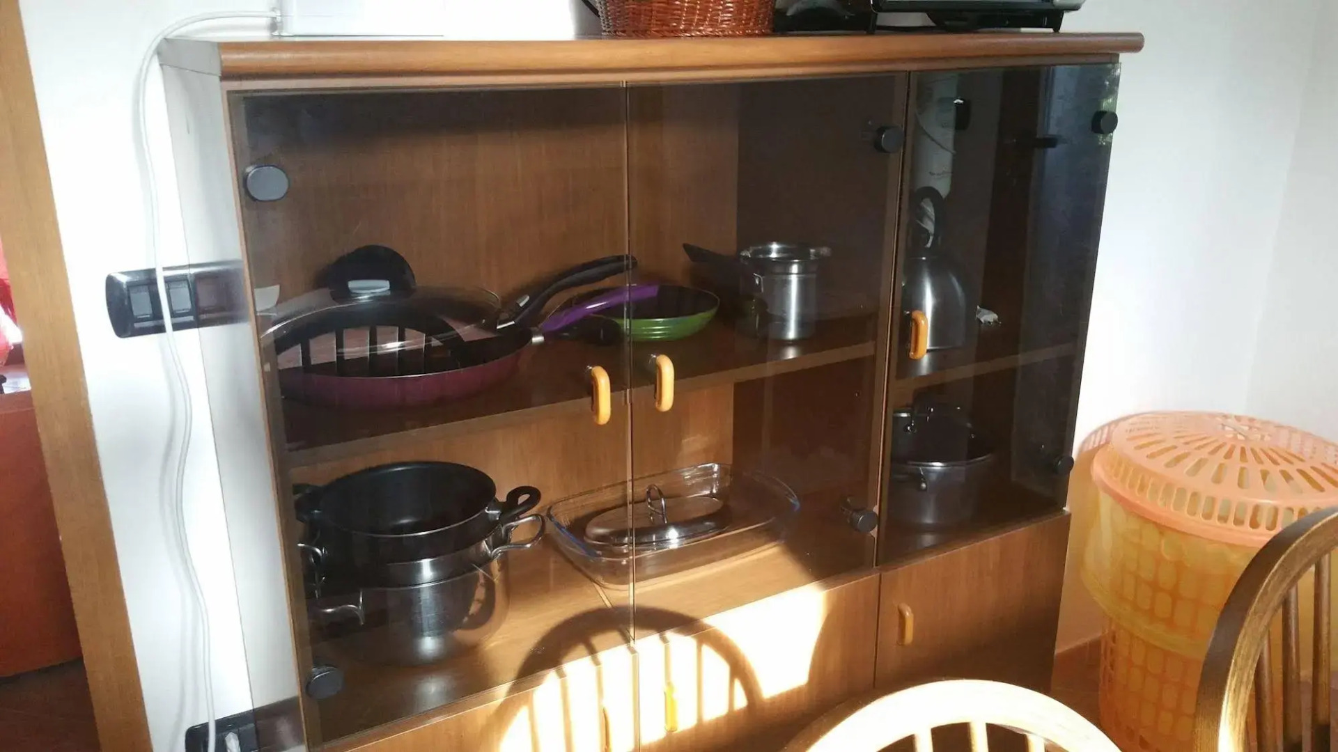 Artistika Golden Apartment