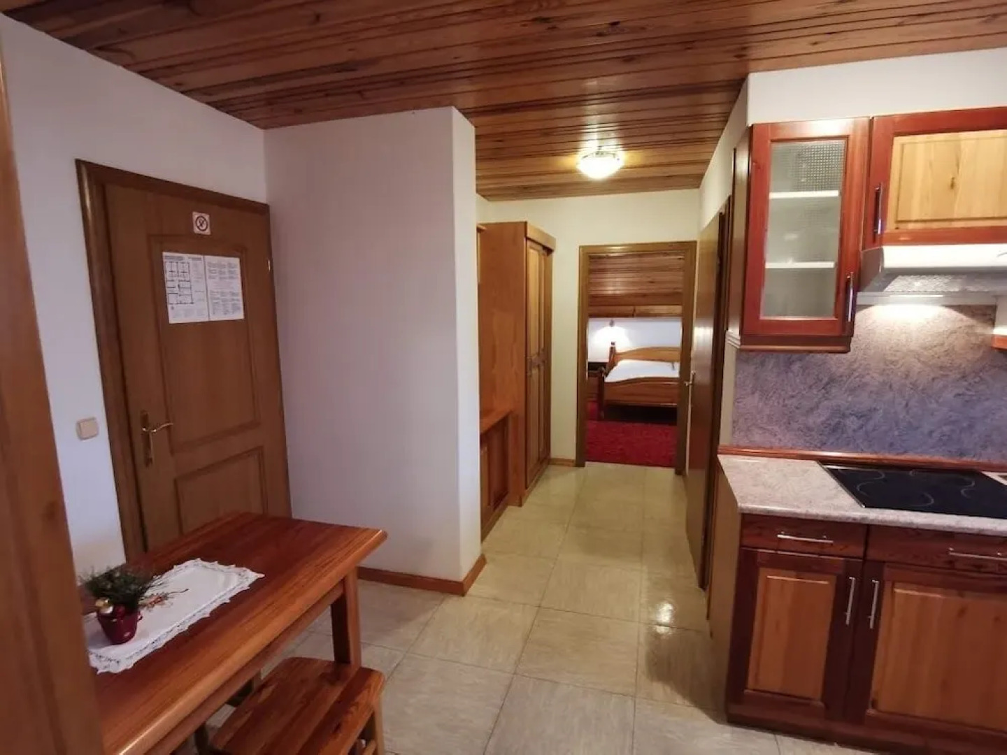 Rooms and Apartments Panker