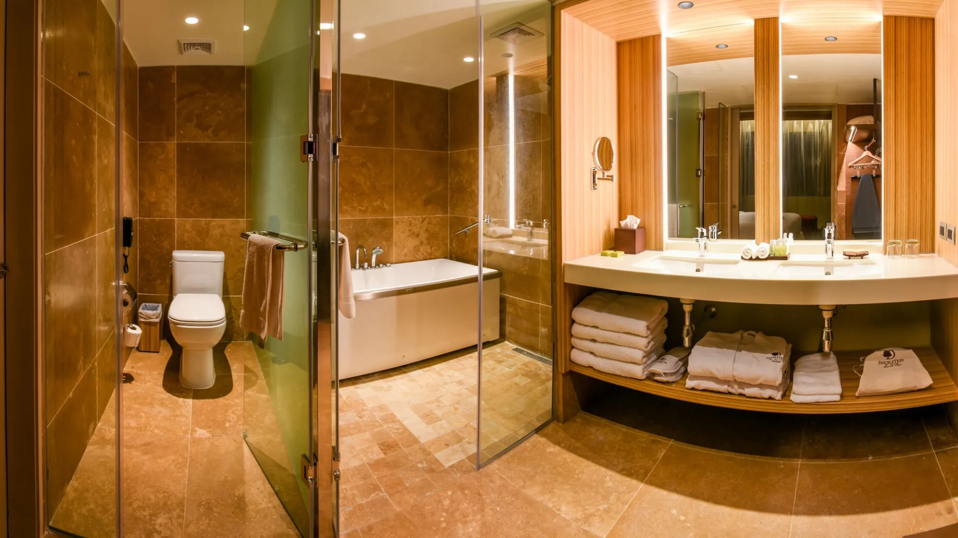 DoubleTree by Hilton Iquitos