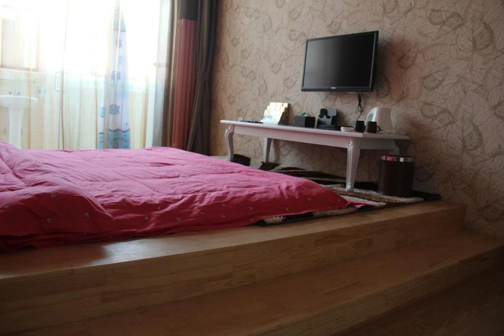 Beijing Lingjian Xiaoxi Theme Business Hotel