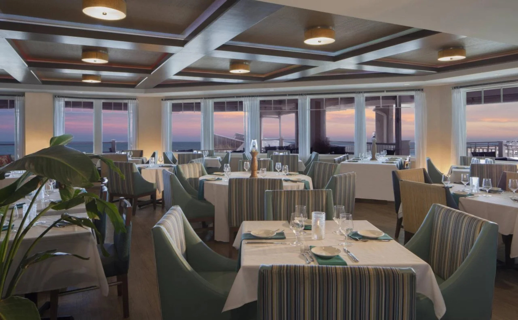 Отель Bethany Beach Ocean Suites Residence Inn by Marriott