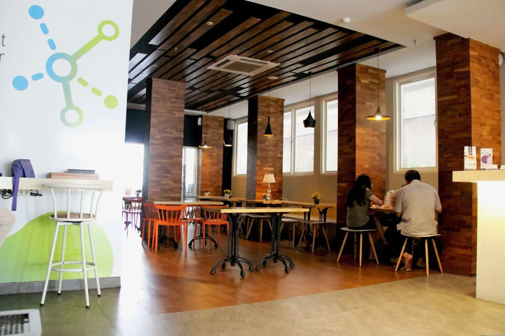 Cleo Hotel Basuki Rahmat Surabaya