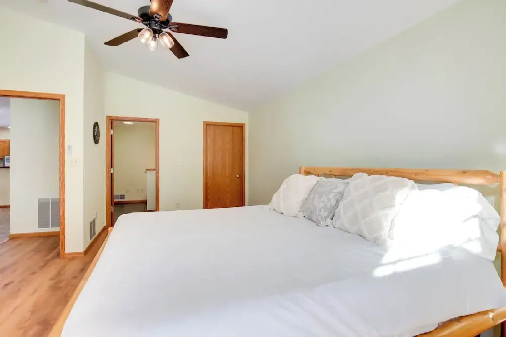 Pier, Catfish Lake Access: Eagle River Getaway!