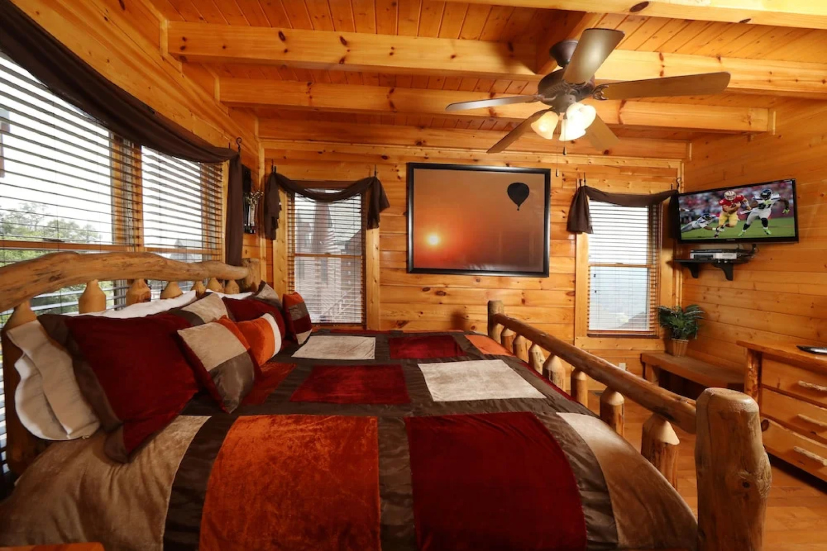 Up Up  Away - Two Bedroom Cabin