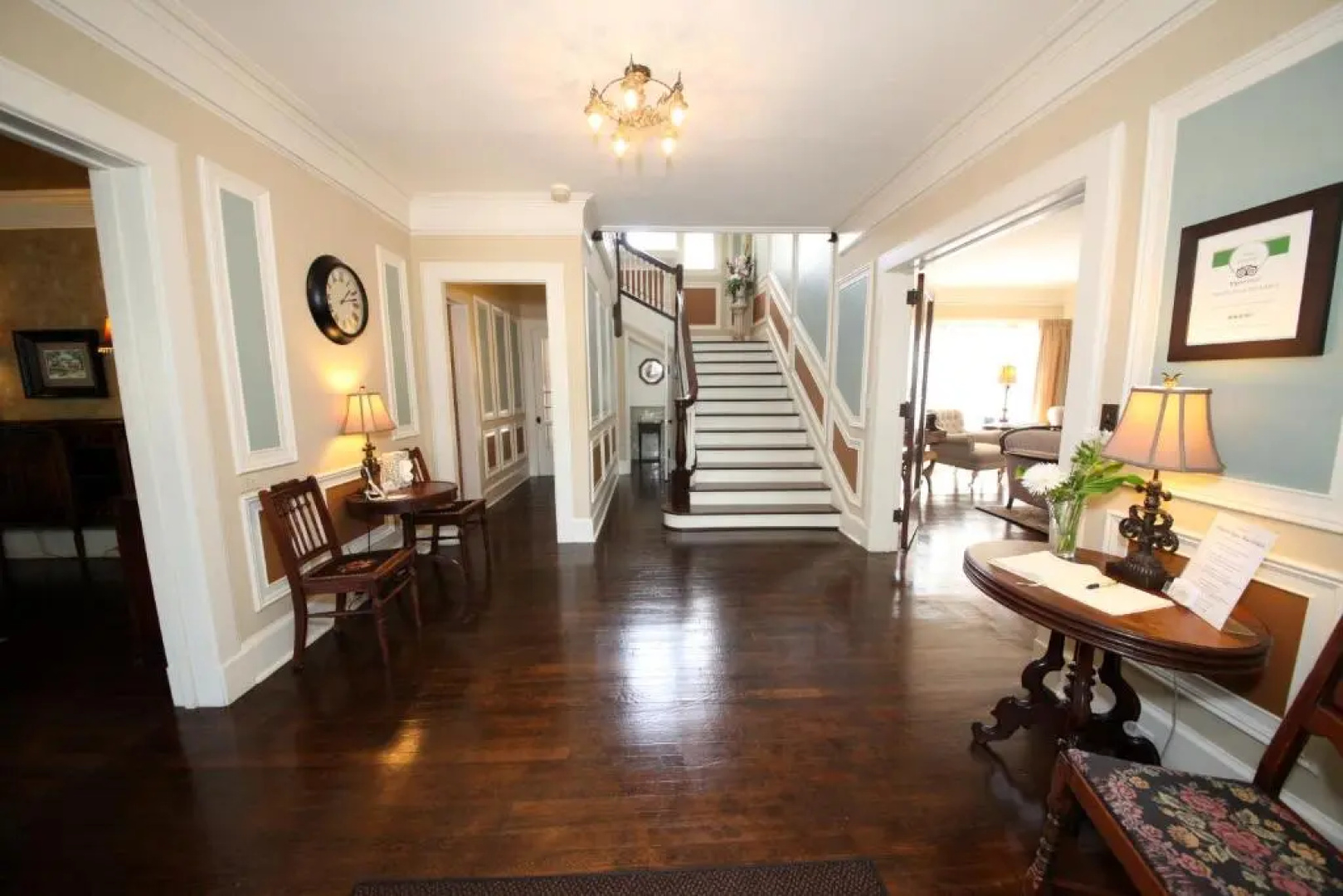 The Leonard at Logan House
