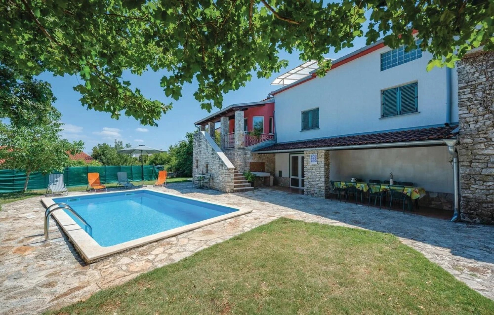 Stunning Home in Rovinj With Wifi and 5 Bedrooms