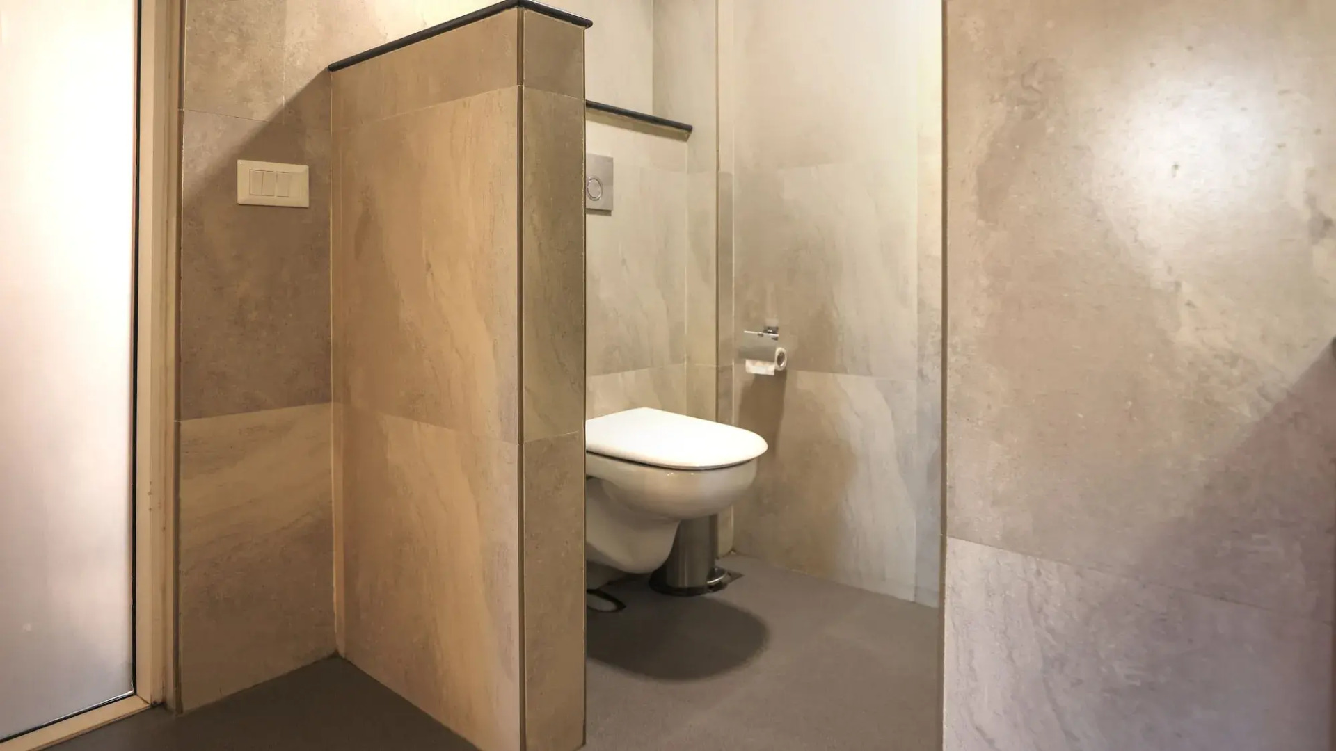 Shola Crown Resort - Munnar