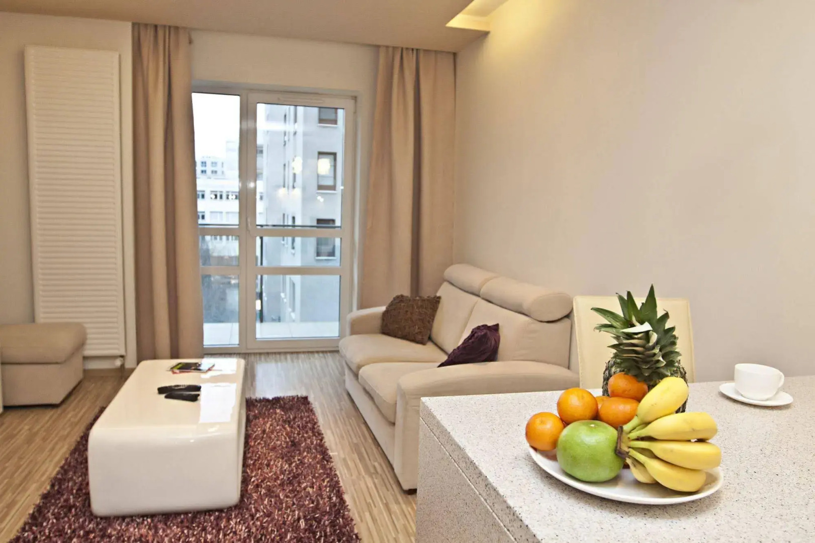 Platinum Towers Country 2 Country