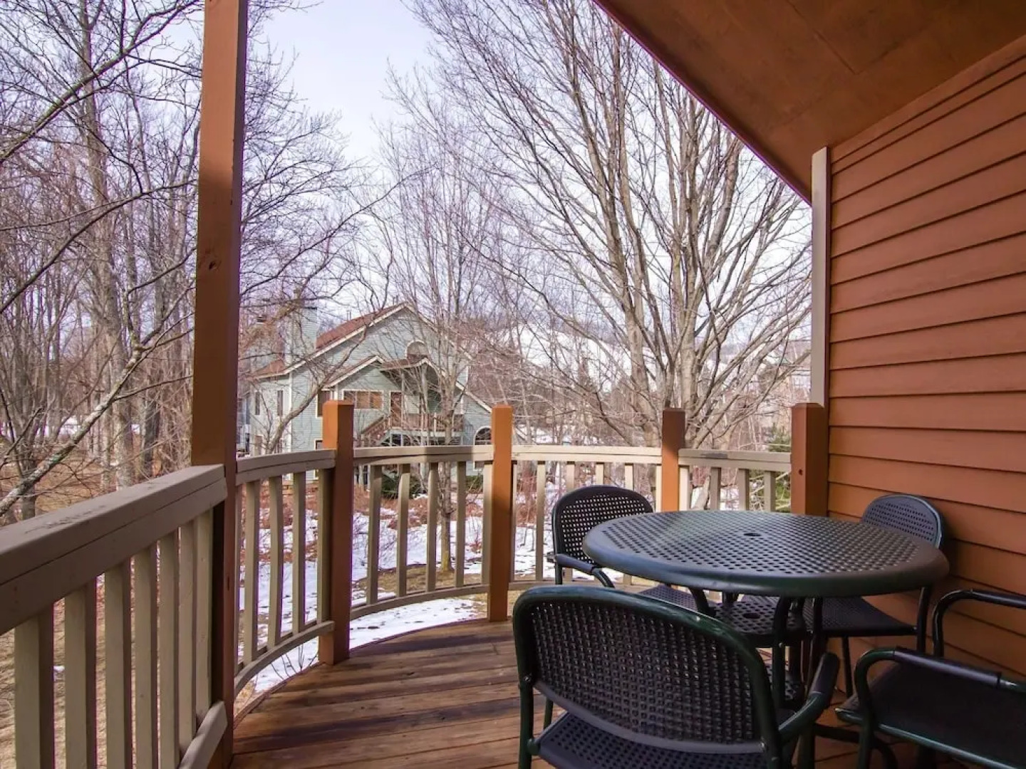 Spacious 2 Bed At Crystal Mountain Resort 2 Bedroom Condo by RedAwning
