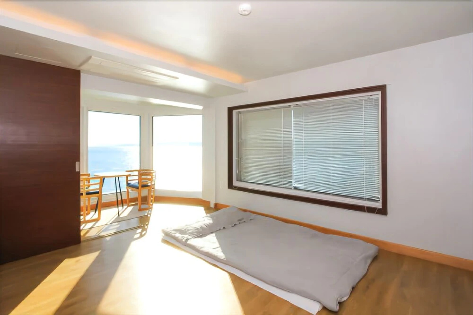 Uljin Firenze Ancient Palace Pension