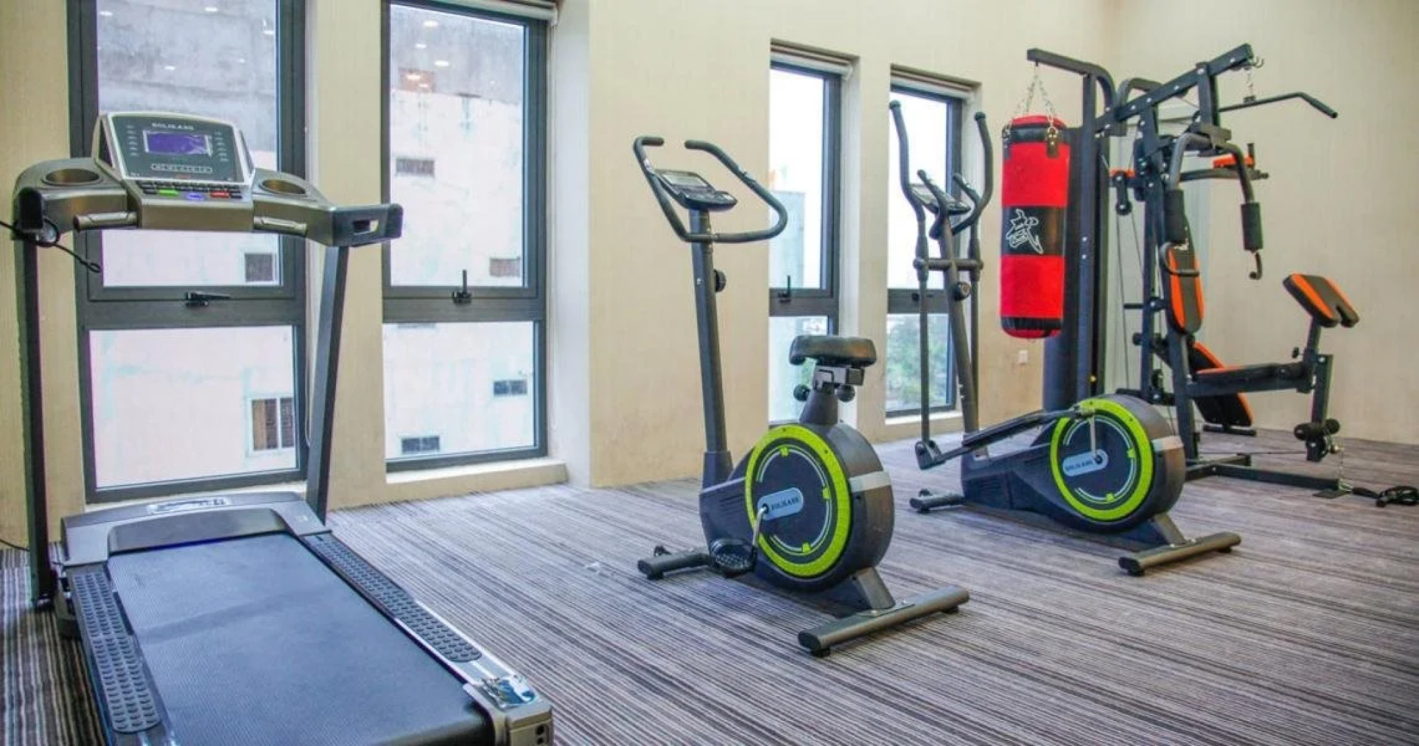 Lavender Riverside Hotel