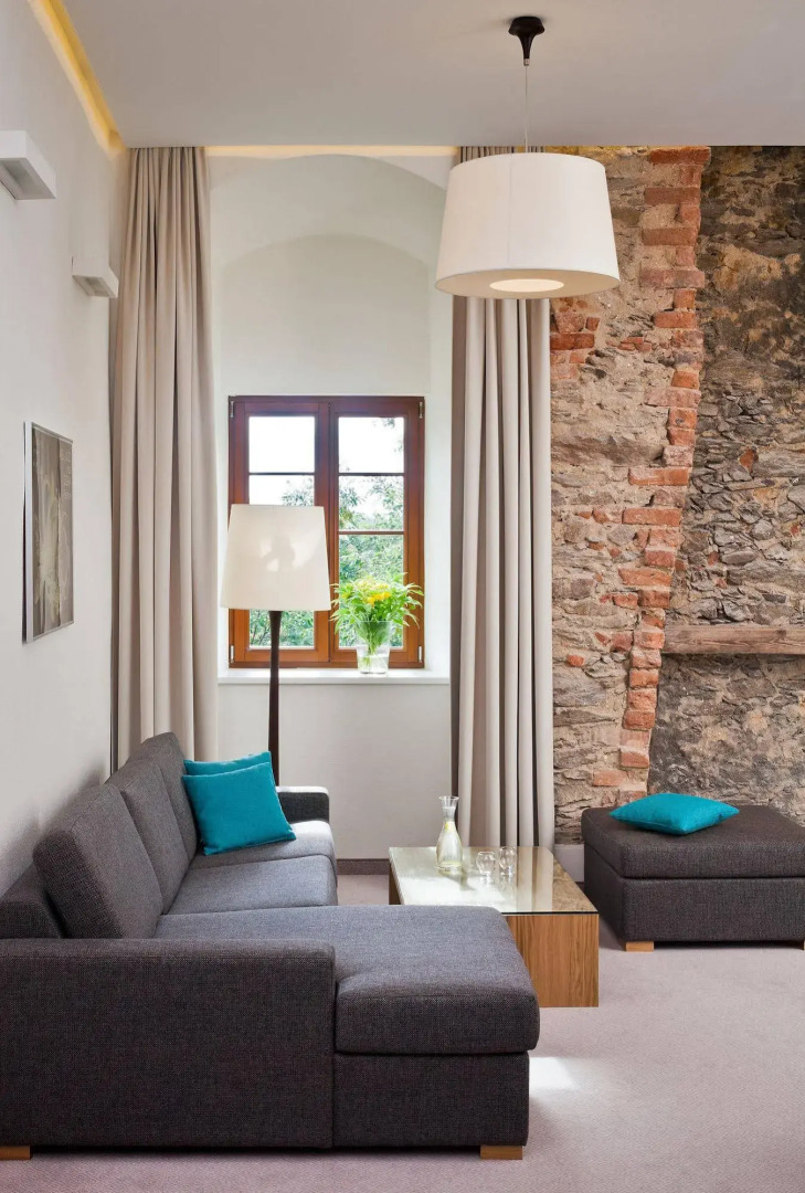 Uroczysko Siedmiu Stawów Luxury Hotel