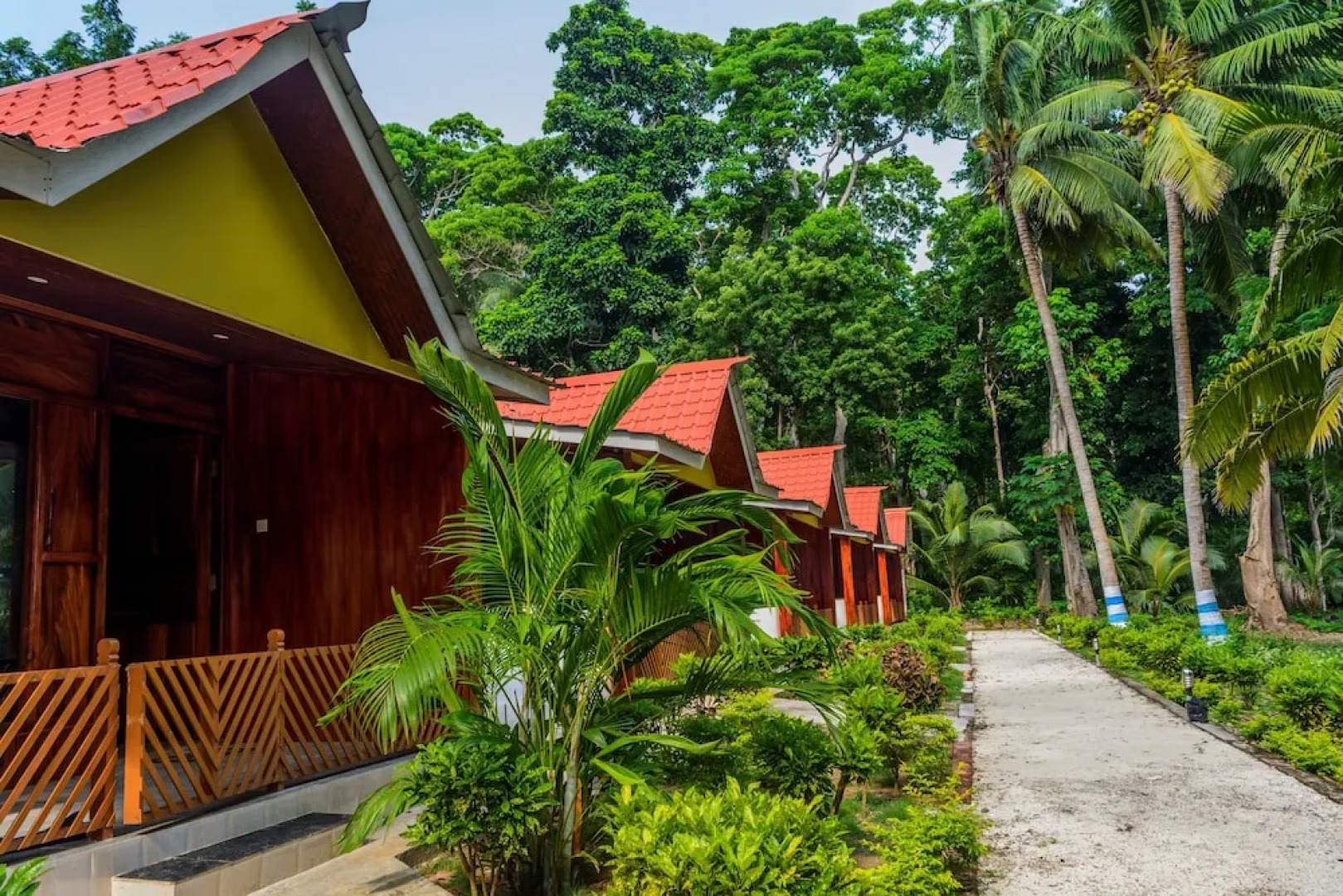 OYO 15488 Tango Beach Resort