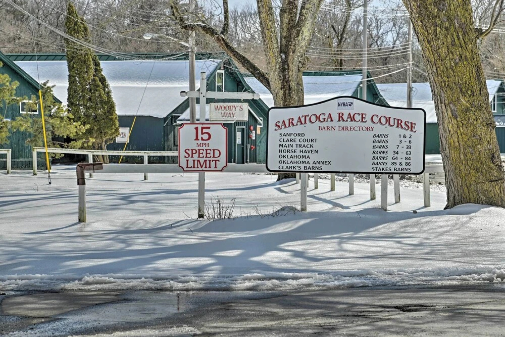Modern Apartment: Near Hiking & Race Course
