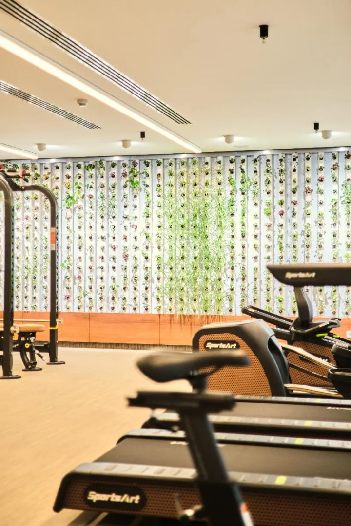 Отель Marina Badalona