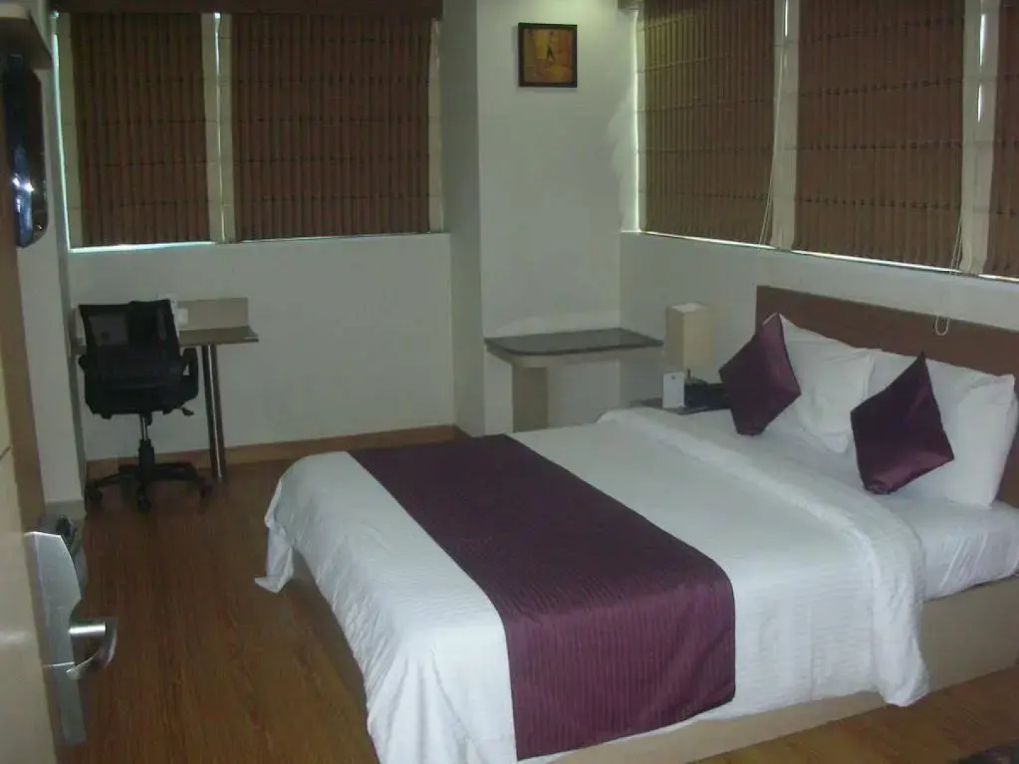 Hotel Hyphen Noida