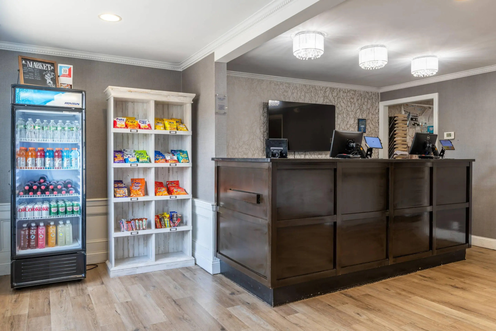 Port Inn and Suites Portsmouth, an Ascend Collection Hotel