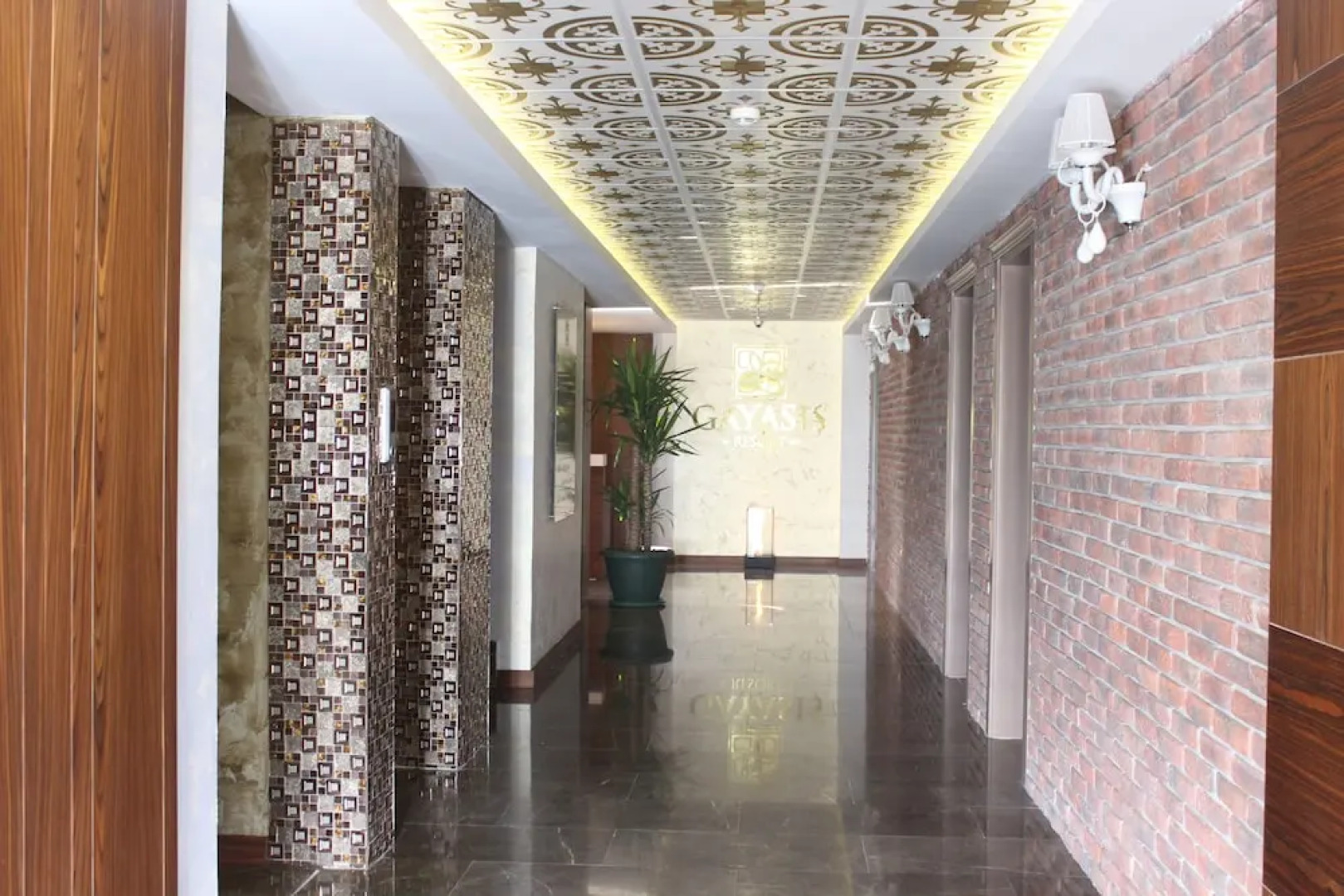 Gayasis Resort Hotel