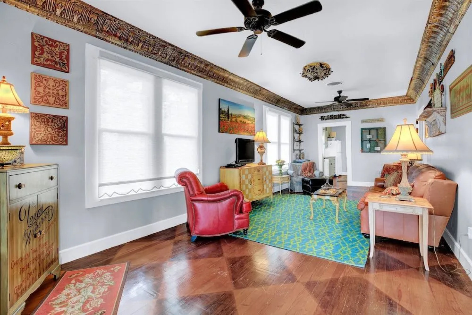 New! Stunning Historic Home Near Town With Bbq!