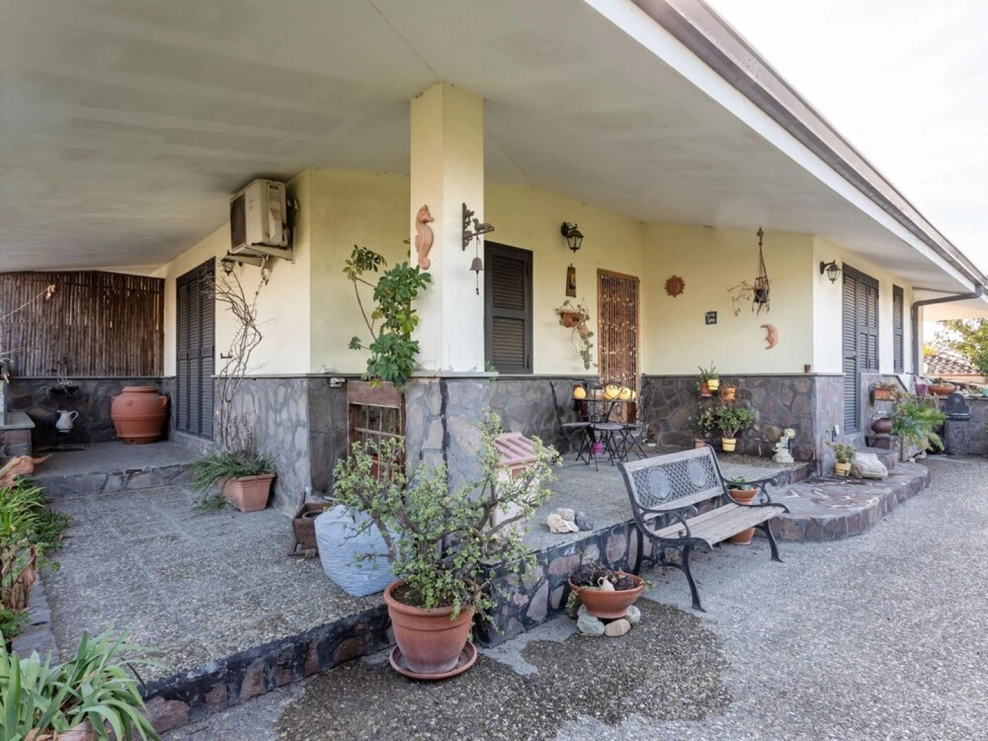 Luxurious Holiday Home in Napoli With Swimming Pool