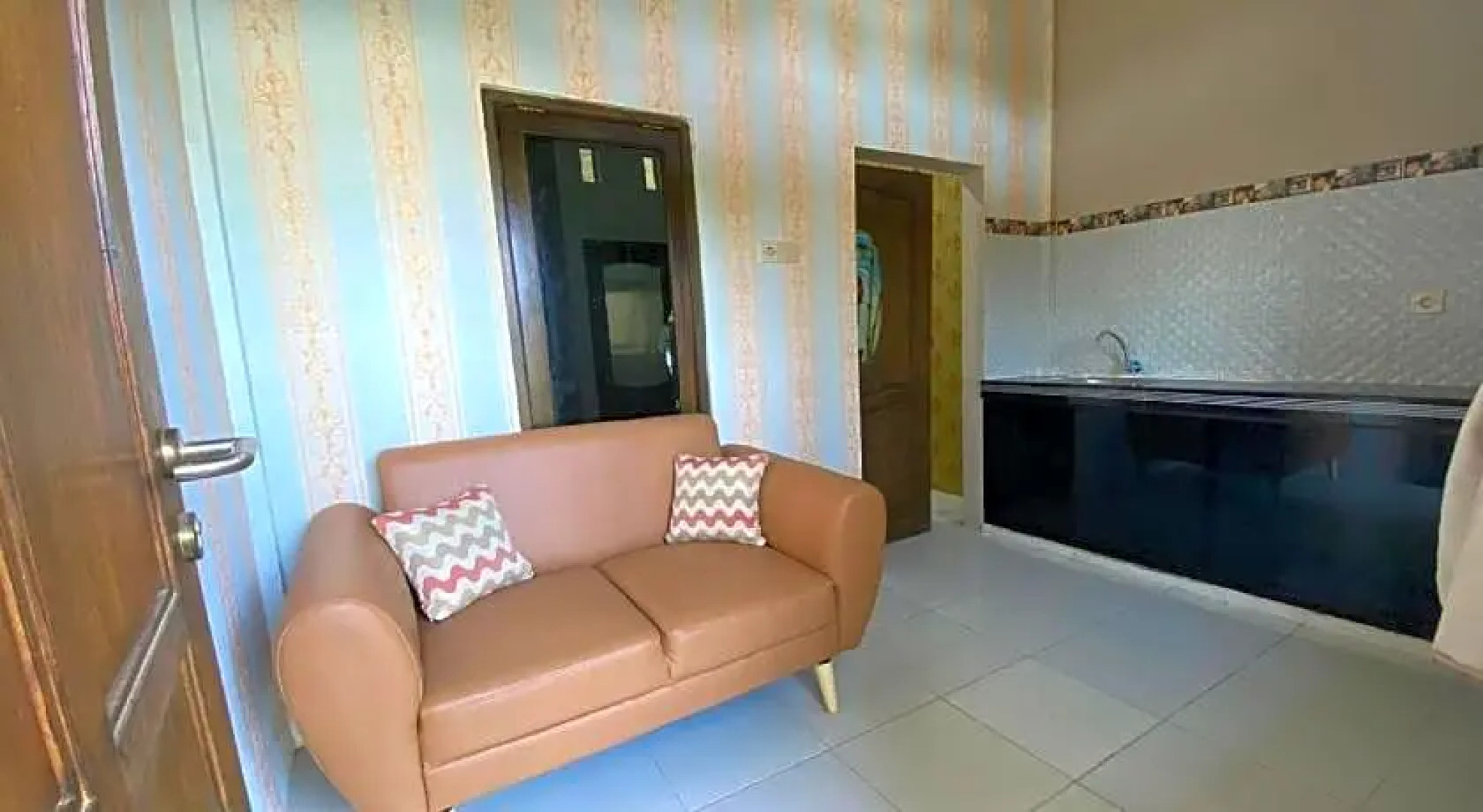 RedDoorz near Mojokerto Train Station