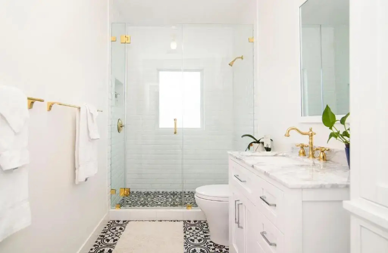 Smiley's Saloon & Hotel