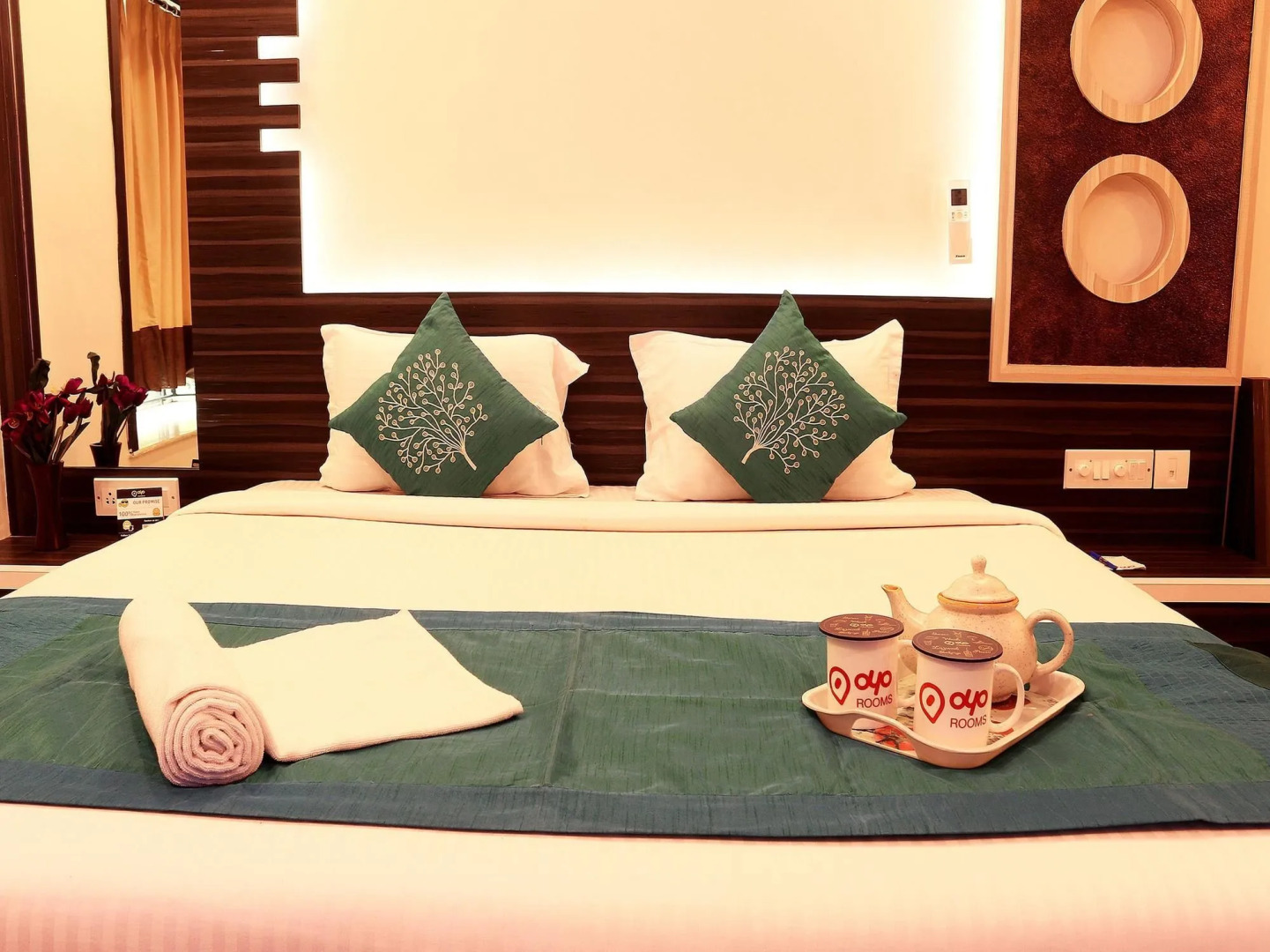 Hotel Narayani Enclave near Acropolis Mall kasba