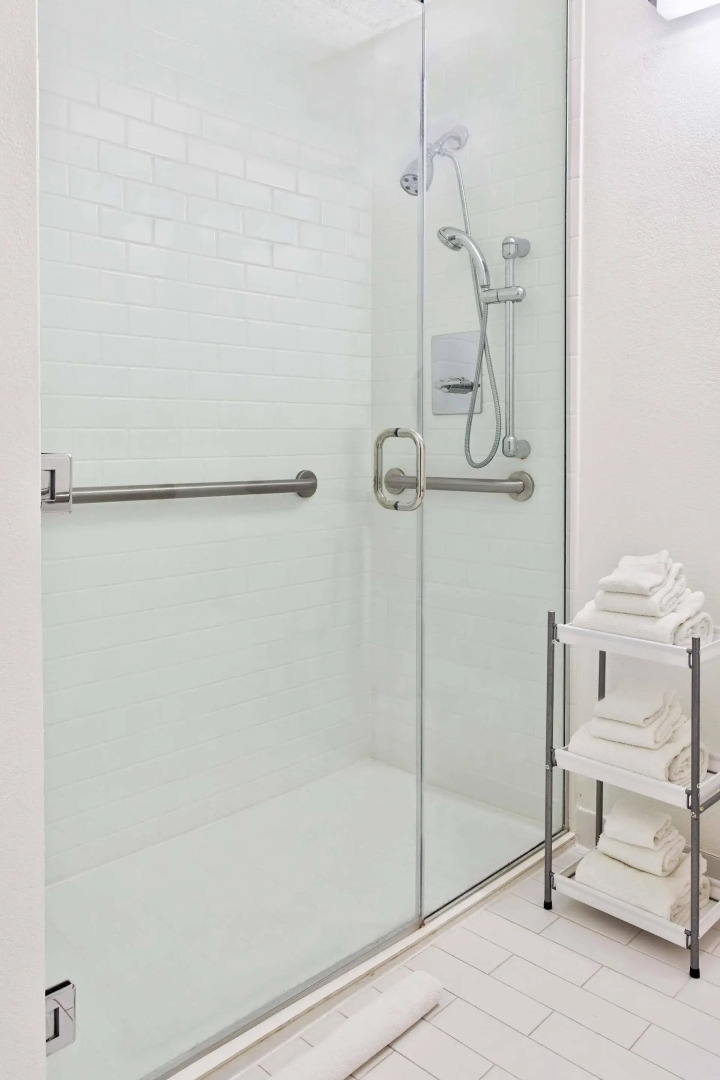 Four Points by Sheraton College Station