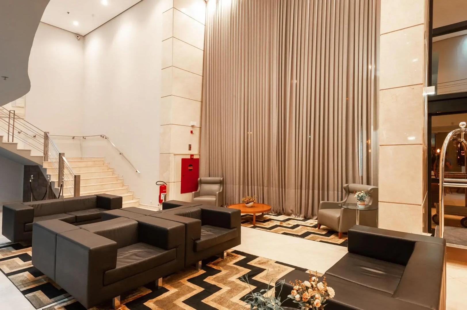 SLAVIERO Guarulhos Aeroporto