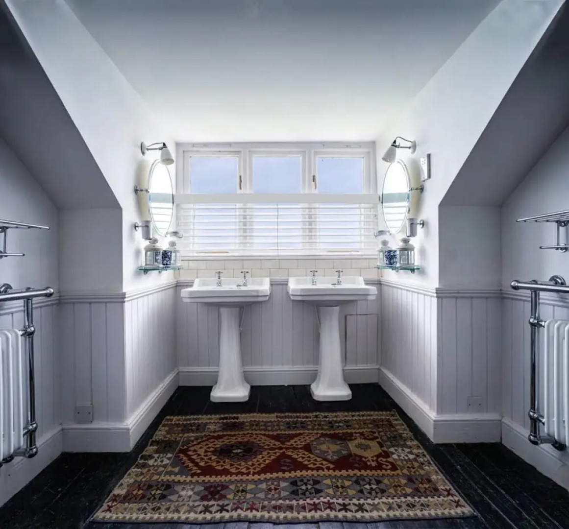 Captain's House / 9-bed Home on Osea Island, Essex