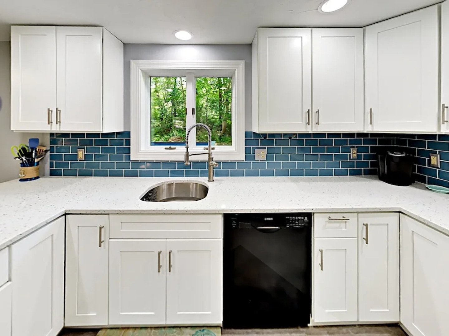 75 Lake St Home 3 Bedrooms 2 Bathrooms Home