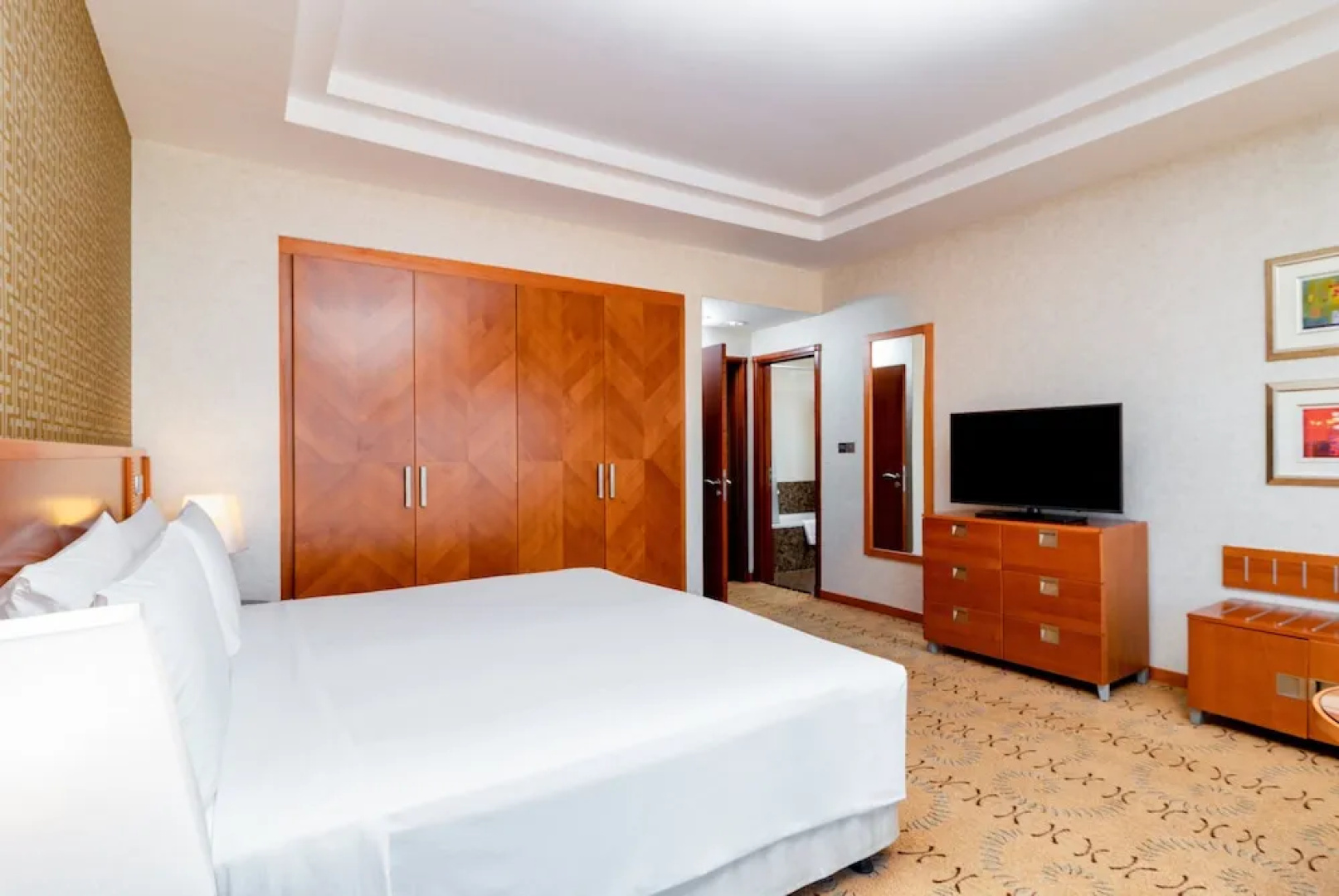 Holiday Inn Suites Kuwait by IHG