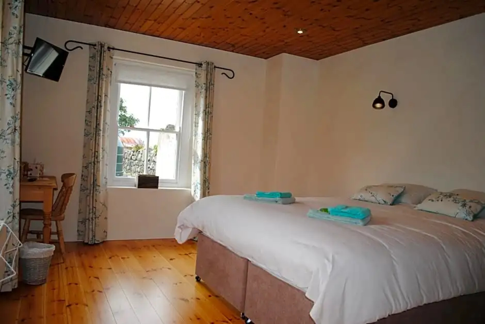 The Castle Bed & Breakfast