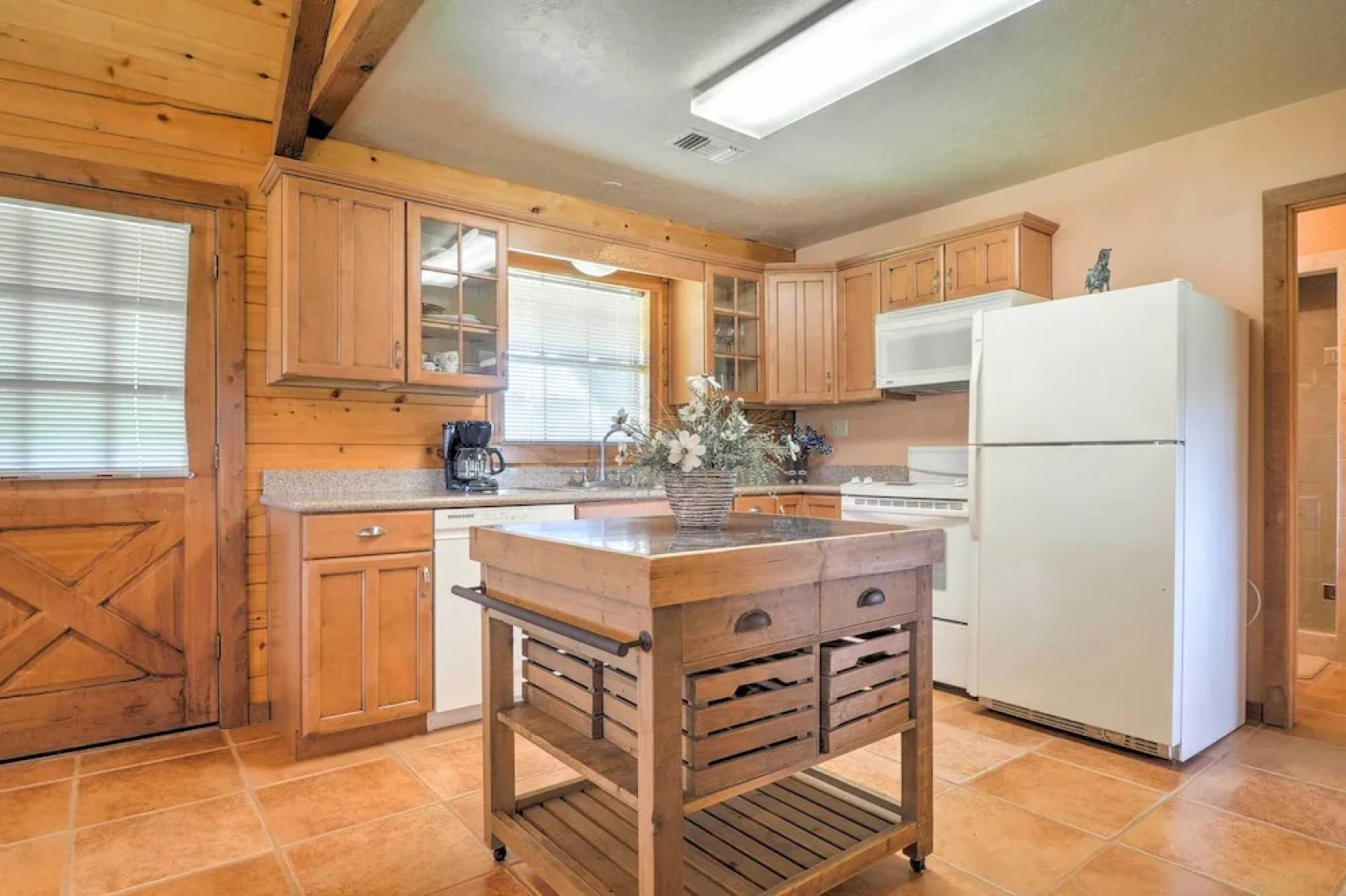 On Farm: Rustic Carmine Log Cabin w/ Porch!