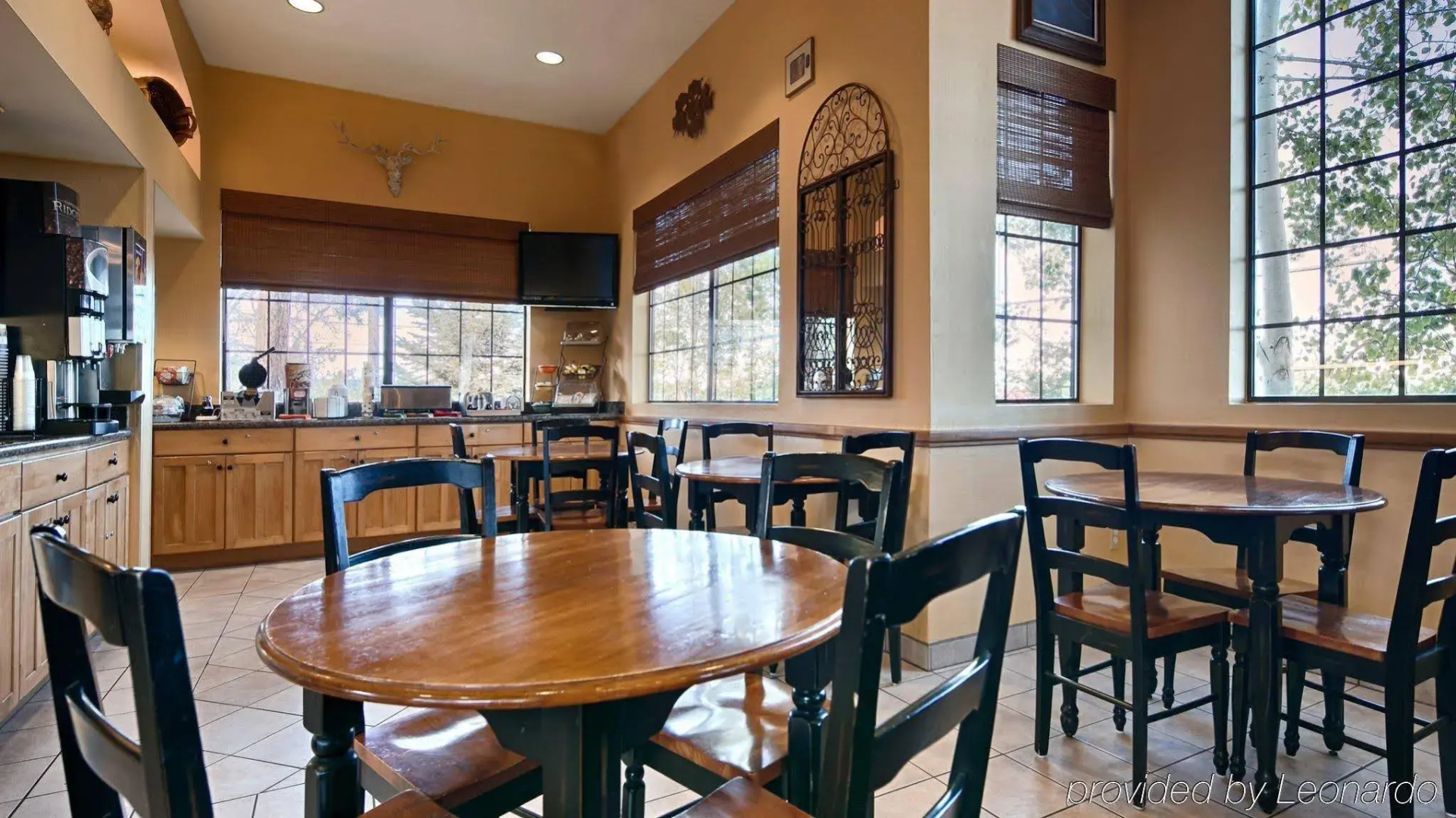 Best Western Paint Pony Lodge