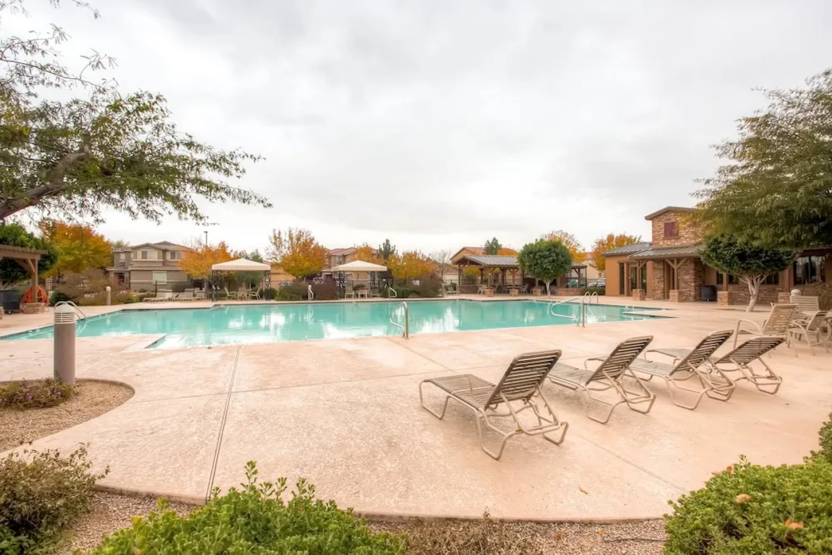 PX018 5 Bedroom Apartment By Senstay