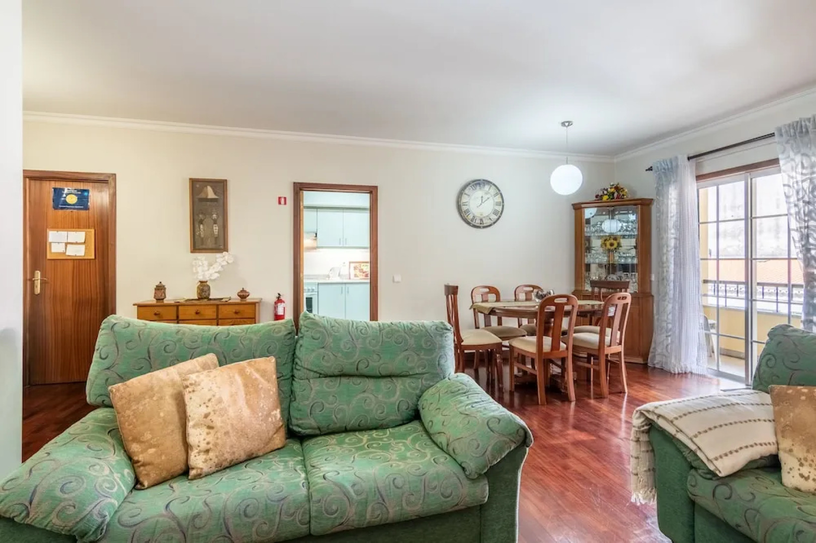 Feels Like Home Funchal Spacious Apartment with Balcony