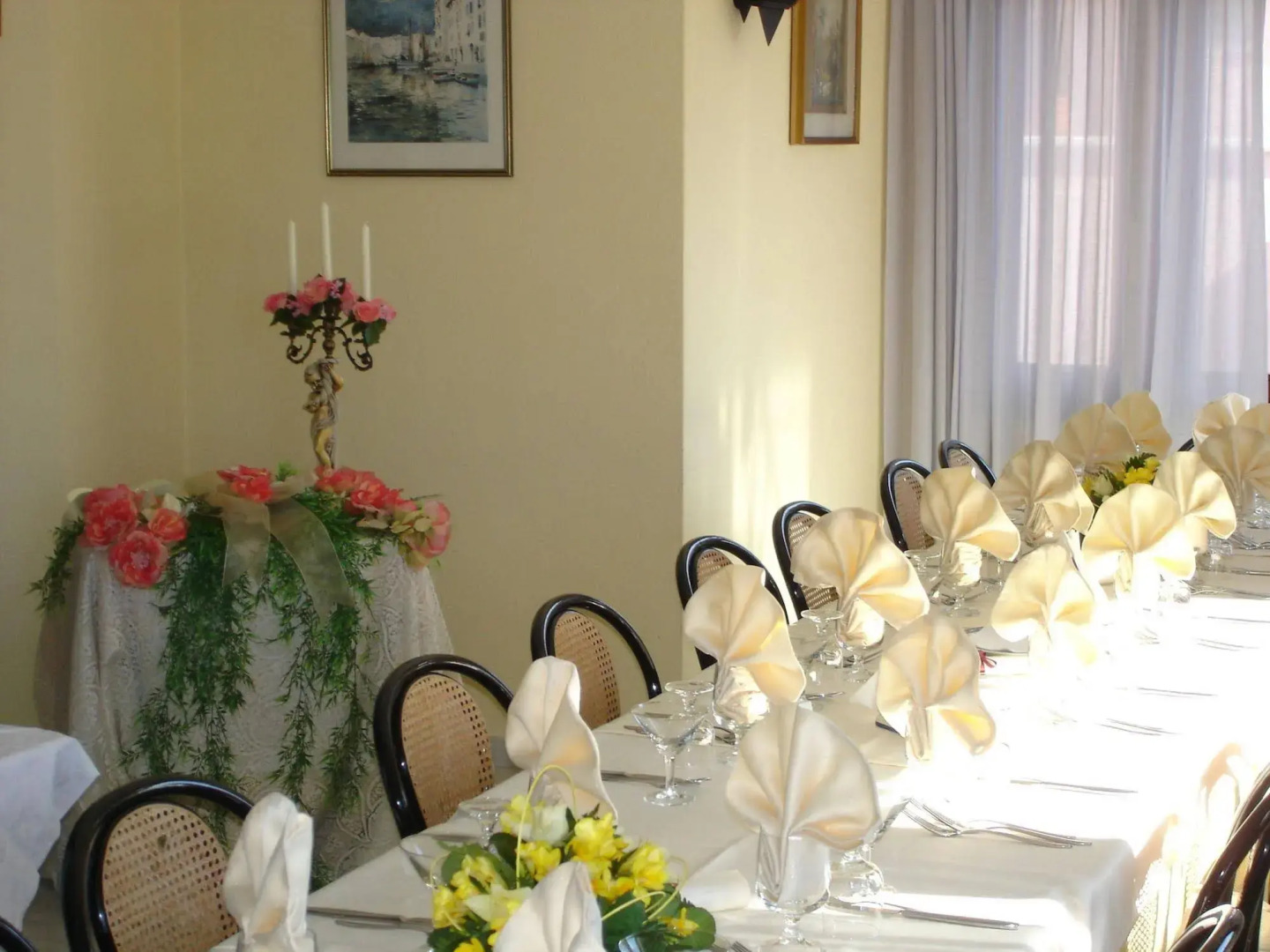 Hotel Ristorante Borgo La Tana