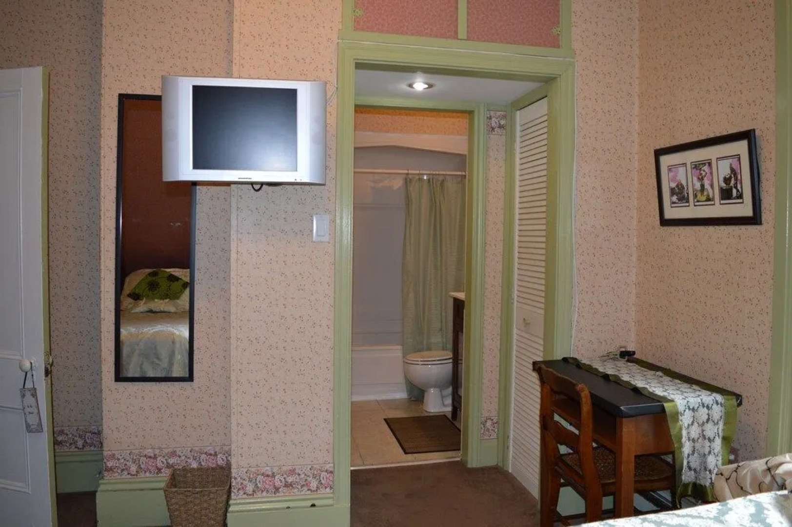 Ascendence Halifax Bed & Breakfast