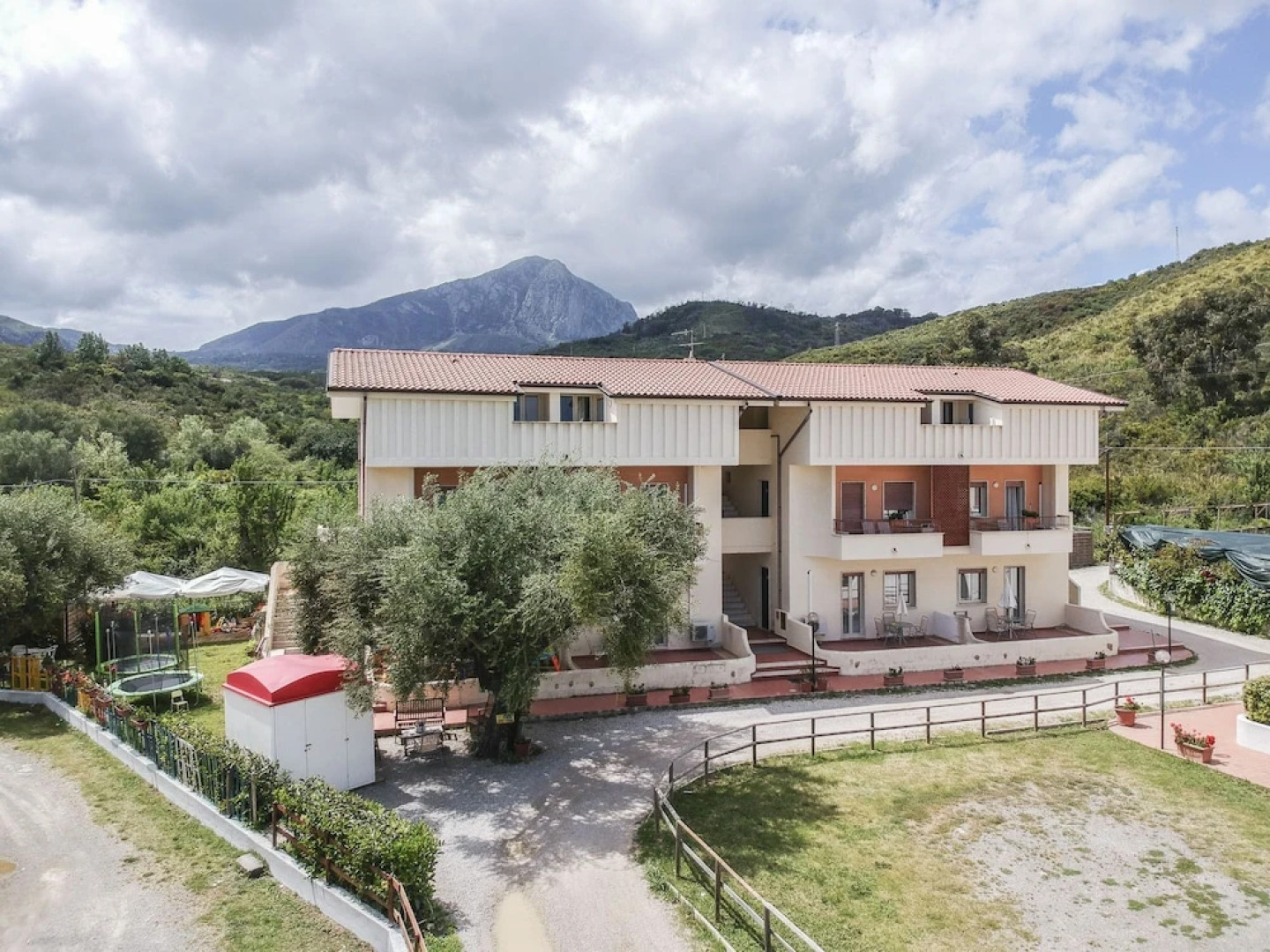 Residence Il Villaggio Elios