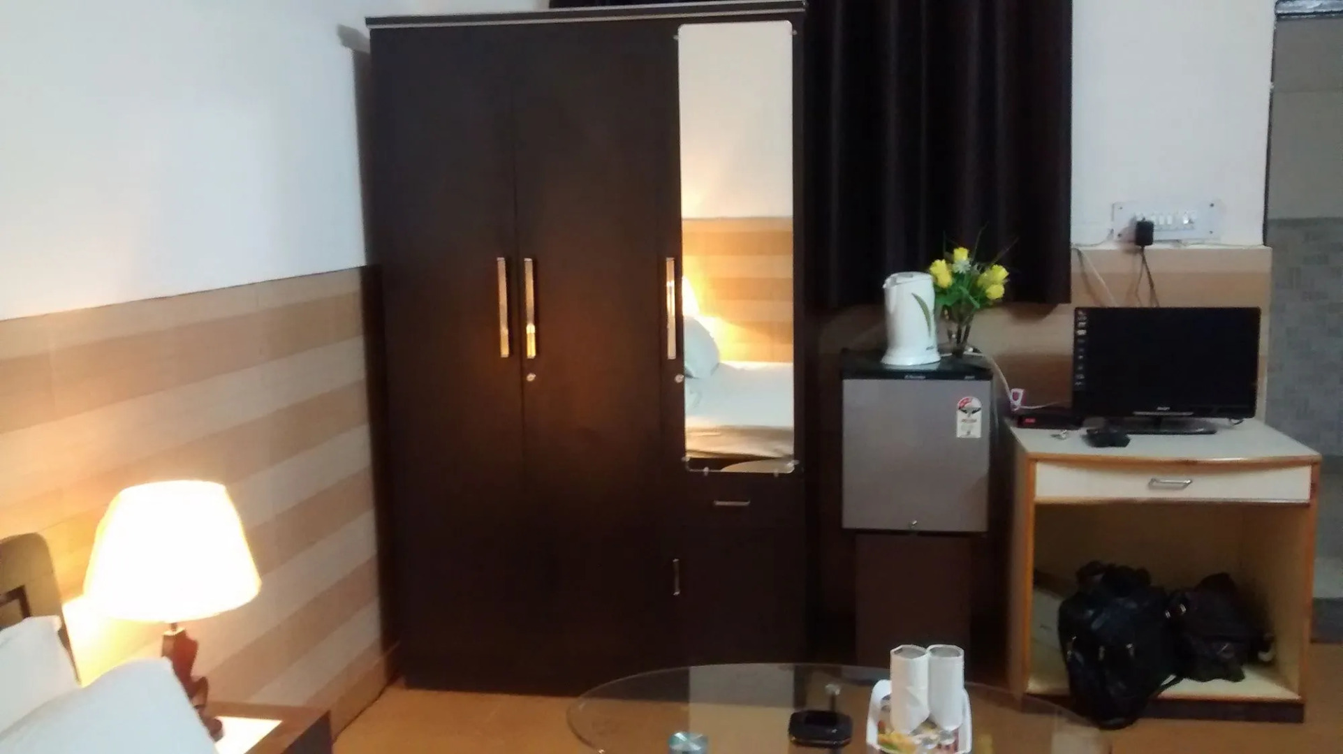 Hotel Mangalam Palace - Lucknow Airport