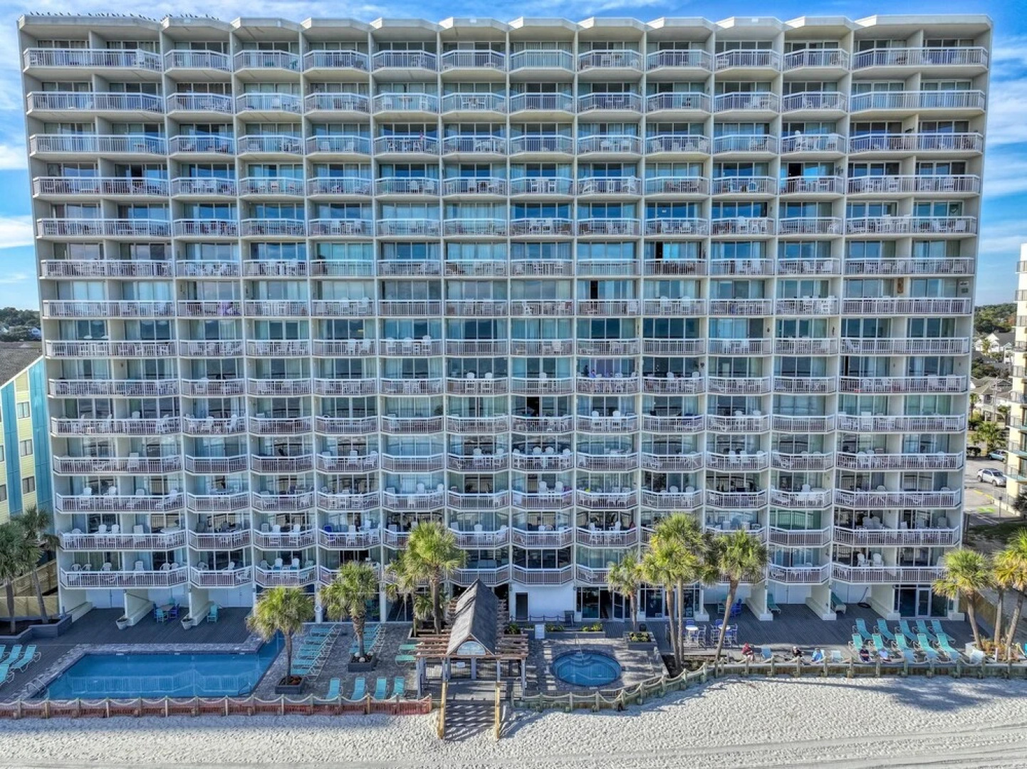 0804 Waters Edge Resort 1 Bedroom Condo by RedAwning