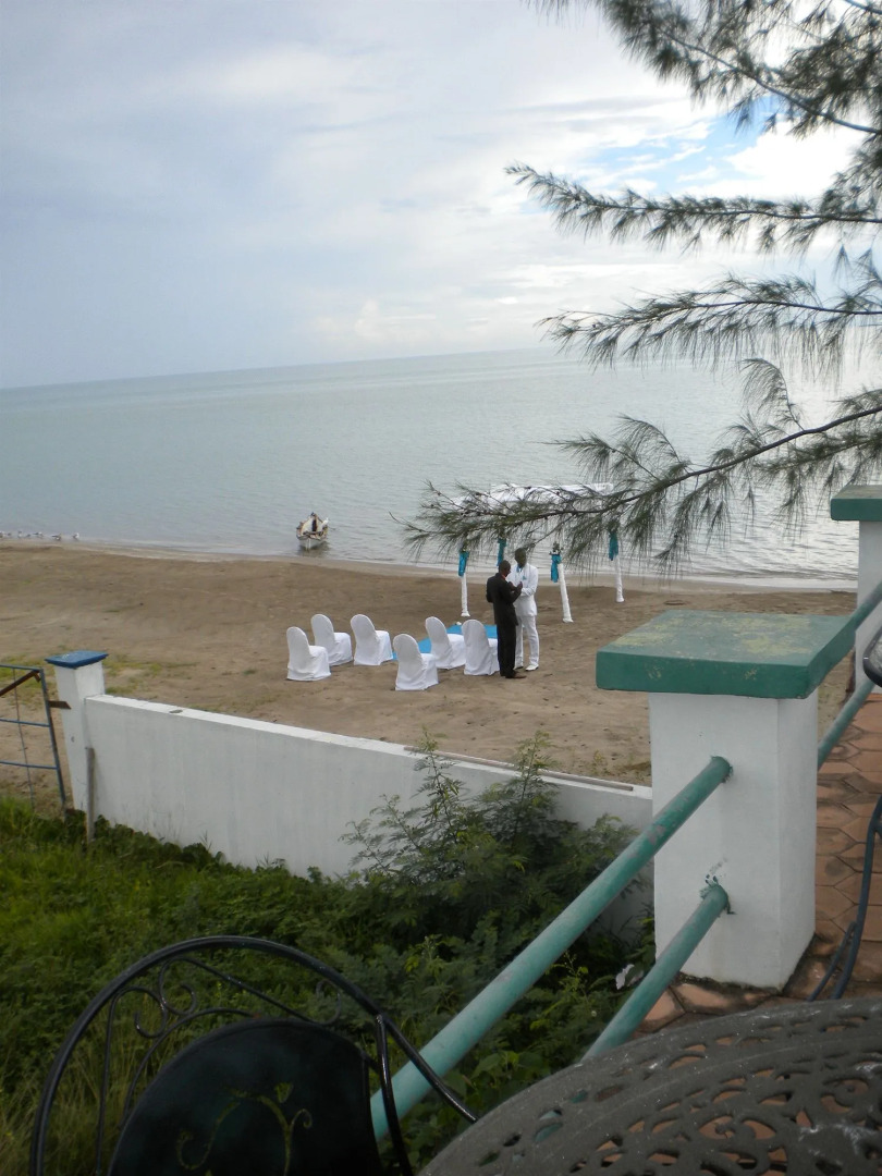 Idlers Rest Beach Hotel