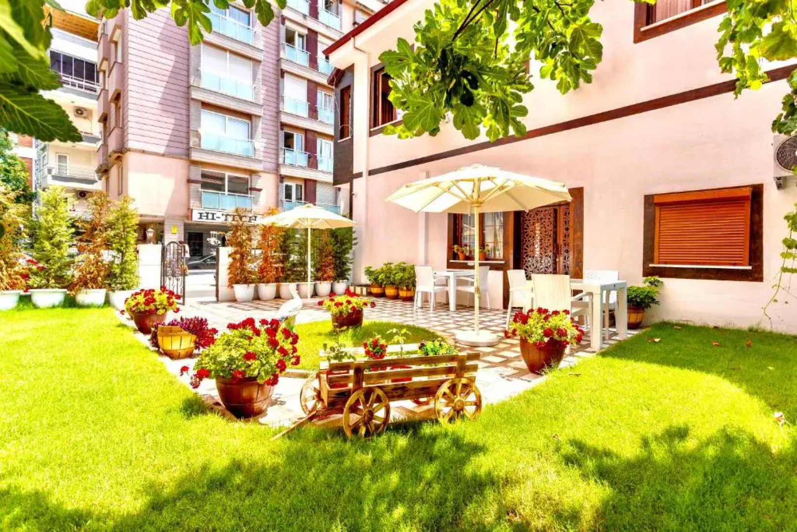 Fatma Sultan Oldtown Konak & Restaurant - 100Mb Fast Internet