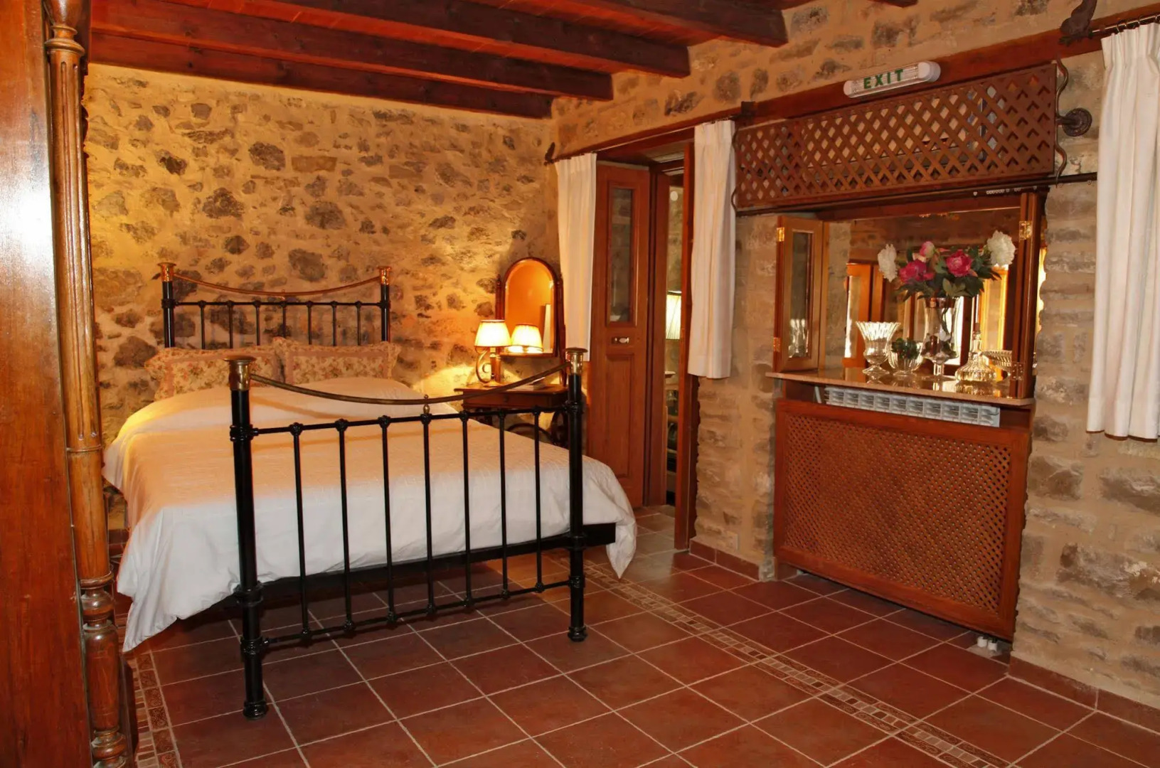 Dorovinis Country Houses