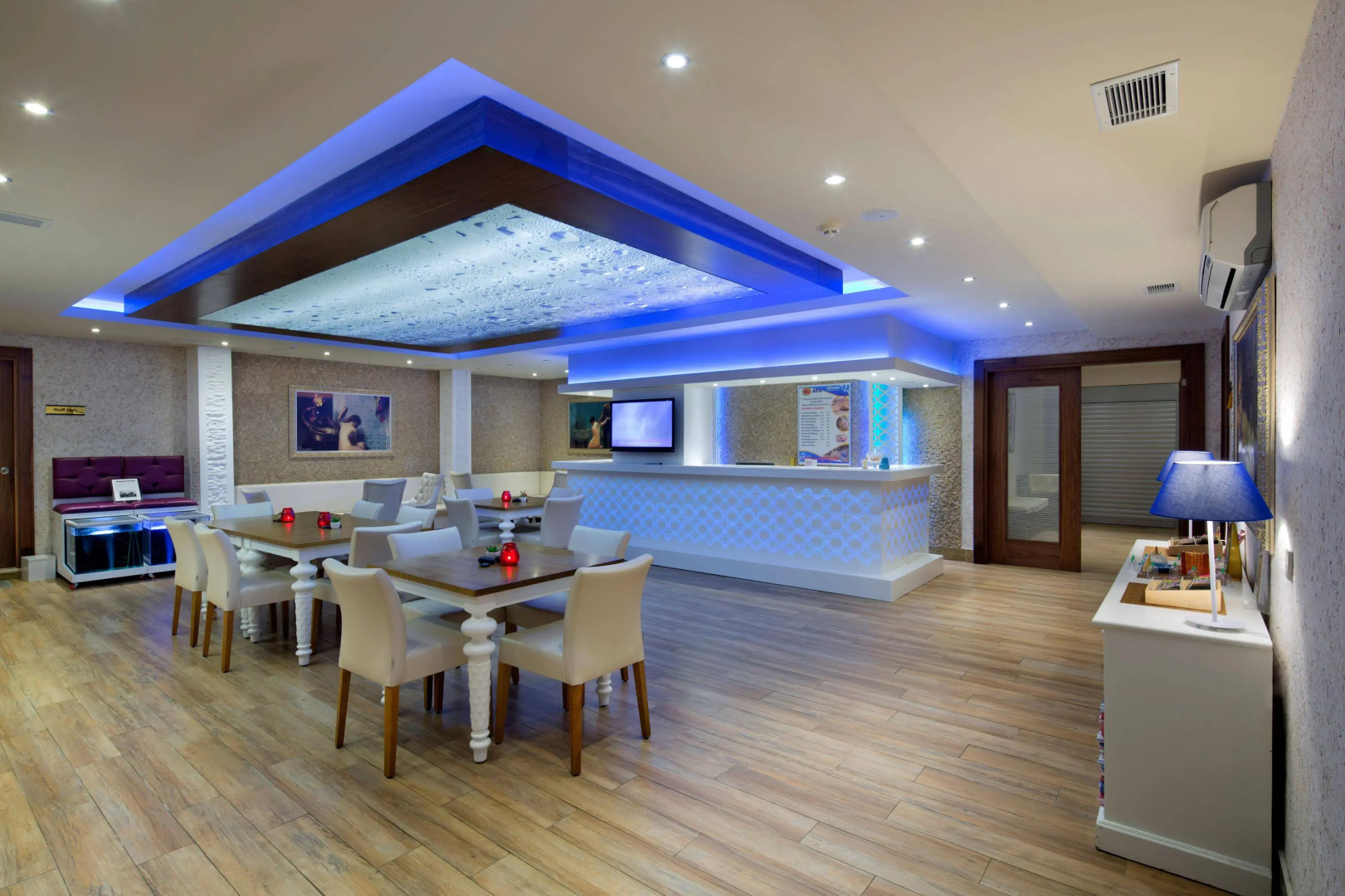 Villa Sunflower Hotel