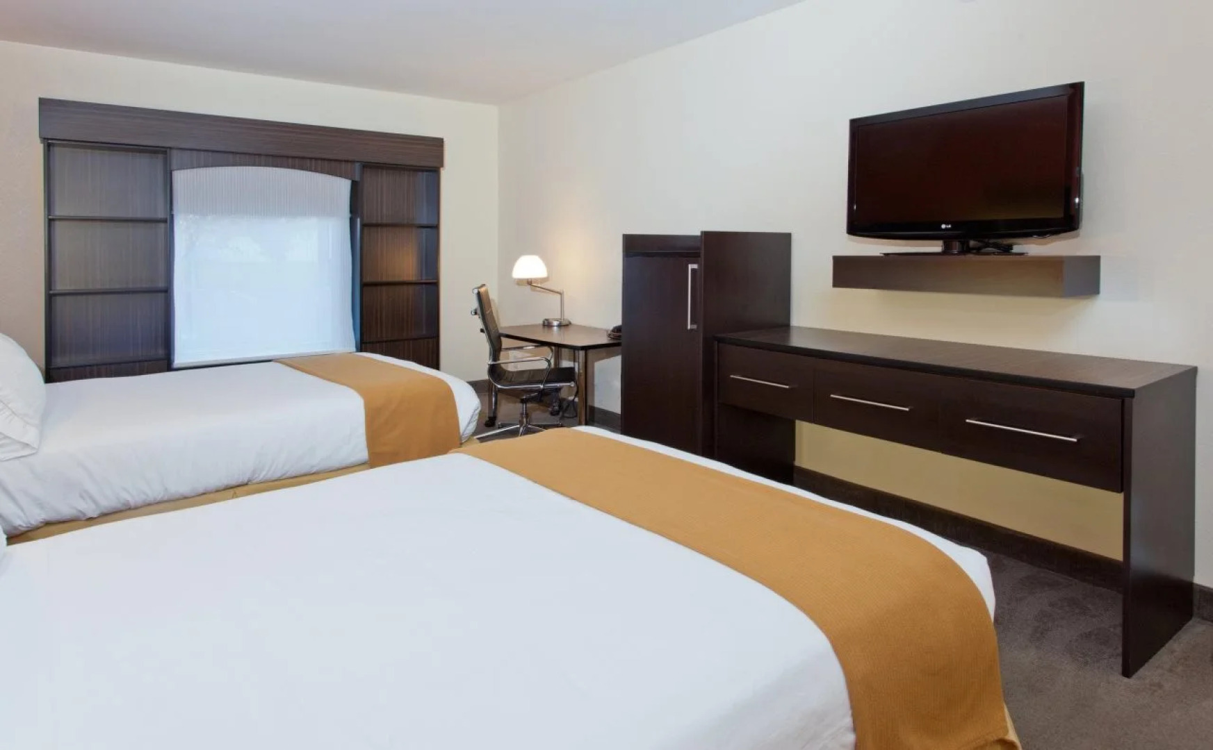 Holiday Inn Express Dalton