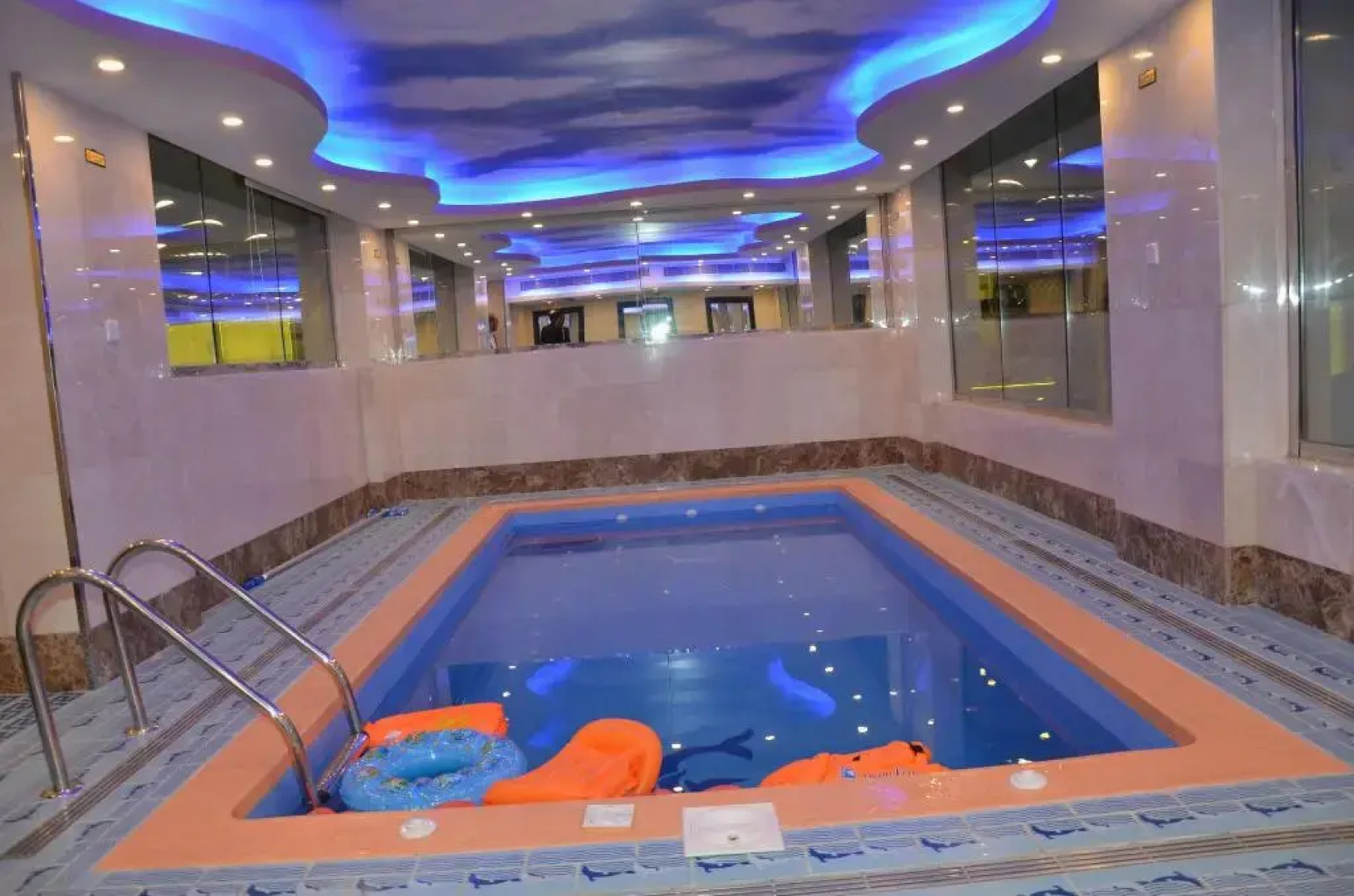 Golden Armada Hotel