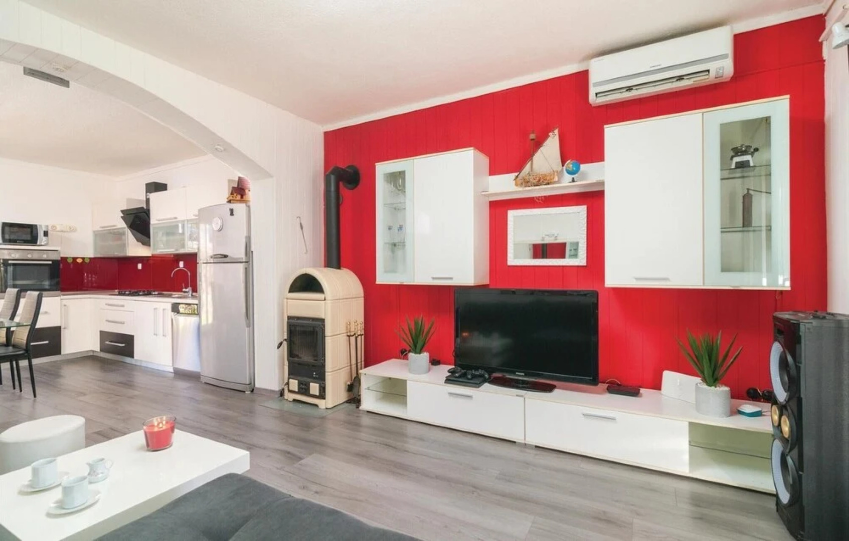 Nice Home in Srinjine With Sauna, Wifi and 4 Bedrooms